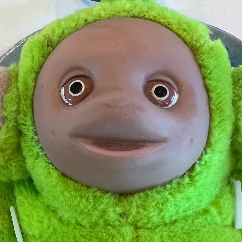Dipsy Green Teletubbies Clip-on Vintage Collectible in original packaging & tags